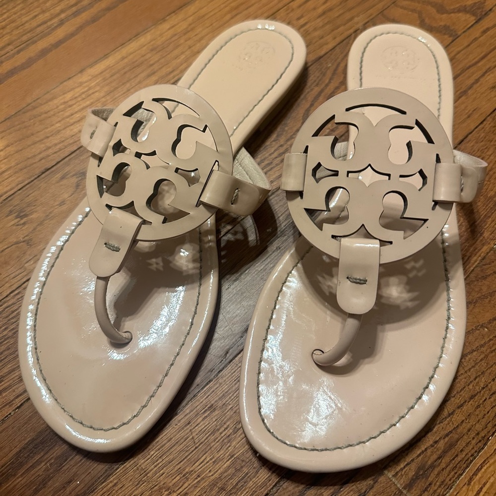 Tory Burch Miller Sea Shell Pink Sandals, size 9.5
